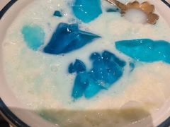 小甜品-卤校长重庆火锅(国兴店)