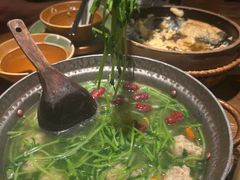 -吃饭皇帝大土家民族菜(正大广场店)