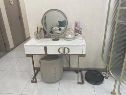 -伊姿衫日瘦 ·科技瘦身 ·纤体美妍