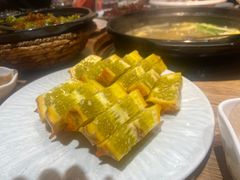 -一朵菌·野生菌探索家火锅(南亚店)