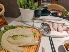 -椰子湾·海南火锅·糟粕醋·椰子鸡(正大广场店)