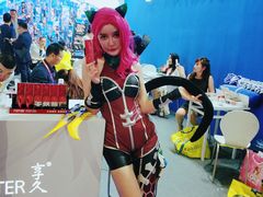 -上海跨国采购会展中心