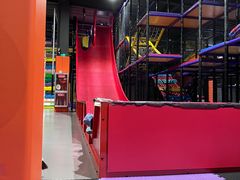 -Tenker Club弹刻极限主题公园 · 蹦床 · 团建 · 生日派对(大关店)