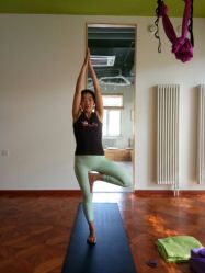 -一花一叶瑜伽生活馆