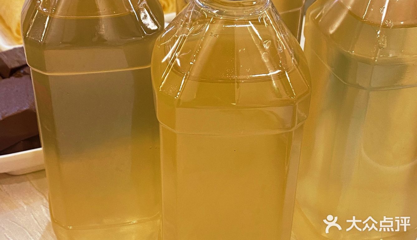 番禺首创鲍鱼煲鸡 | 鲍马爷