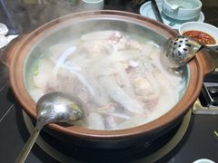 招牌竹笙椰子鸡-椰小名·竹笙椰子鸡(中堂店)