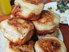 -宝瑞门钉肉饼店