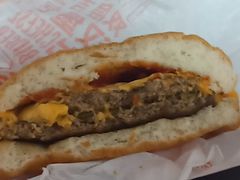 -麦当劳(金平路站店)