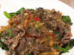 湿炒芥蓝牛肉粿条-华威达牛庄(黄埔大道西店)