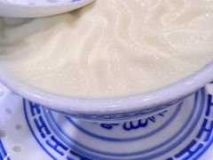 -广信牛奶甜品世家(台东店)