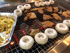 -马路牙子地桌烤肉(工体店)