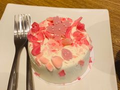 春樱莓莓蛋糕-星巴克臻选(天津鲁能中心一店)