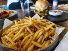 -HIGH FIVE哈福手工汉堡(桂林路店)