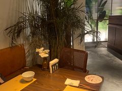 -来龙里 精致 东南亚餐室(万象城店)