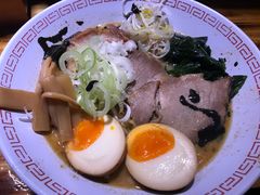 黑麻油豚骨拉面-老龙亭拉面店
