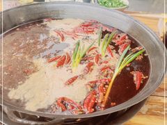 -六公里老火锅(总店)