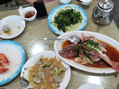 -潘先生平价海鲜城(神州半岛店)