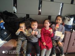 -金杏·粘卷子 烤鸭 农家菜