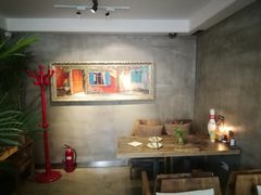 大堂-HIGH FIVE哈福手工汉堡(桂林路店)