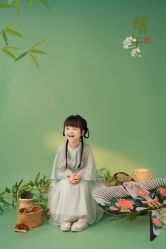 -童画王国儿童摄影(吉大店)