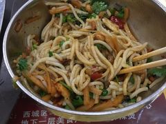 -红鼻子桂林米粉(金唐新光界店)