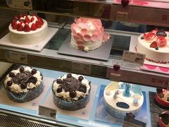 -巴黎贝甜(华堂新辰汇店)