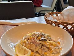 -麦田工坊(月湖店)