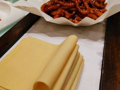 -皇城根·烤鸭·鱼头·家常菜(欧亚大观乐活城店)