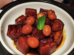 叶氏招牌红烧肉-荷塘秋月·本帮江浙菜(国权路店)