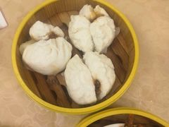 蚝油叉烧包-大公鸡中餐馆