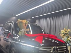 -上海星瀚奔驰4S店(红柳路店)