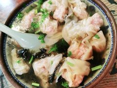 招牌野馄炖-老谢野馄饨(延安路店)