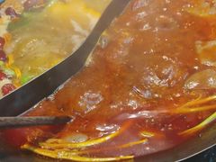 -鹿鸣山草本茶香火锅(园西路店)