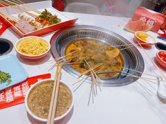 -宏姐串串香(宏伟路店)