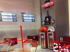 -港究茶·冠军丝袜奶茶(皇庭广场店)
