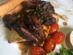 -JINNS锦时 steak&pizza(浸信会礼拜堂旧址店)