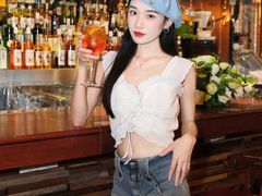 -味德西餐音乐酒吧 Wade's Bar&Grill