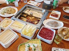 鸳鸯大骨鸭掌锅底-滋奇·扬州地标火锅(东关街店)