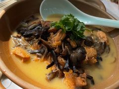 小鸡炖榛蘑-止观小馆·辽河口渔家菜(王府井店)