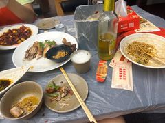 -肥肥虾庄·金牌油焖大虾(东湖欢乐谷店)