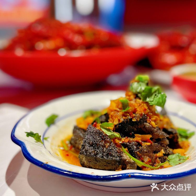 秋天的第一顿小龙虾🦞当然是来“五溪红小子”