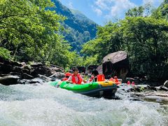 -雅鲁激流探险漂流