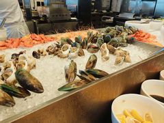 -圣丰索菲特·2 On 988 Café 自助餐厅