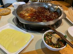 -味之溢美蛙仔姜兔·肥肠鱼•耗儿鱼(文星店)