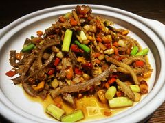 酸萝卜炒牛肚-湘味淳(千禧街店)