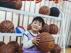 -悦动体能篮球羽毛球网球(三里河店)