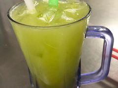 柑橘话梅汁-黄亚华小食店(Jalan Alor)