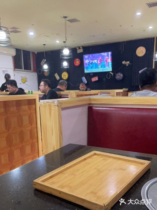 瓦房店活羊大串(锦绣店)大堂图片