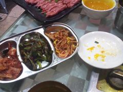 -韩红石板肉(范西路店)