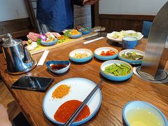 -明洞阿姨·韩式酱蟹烤肉·创意料理(三元桥店)